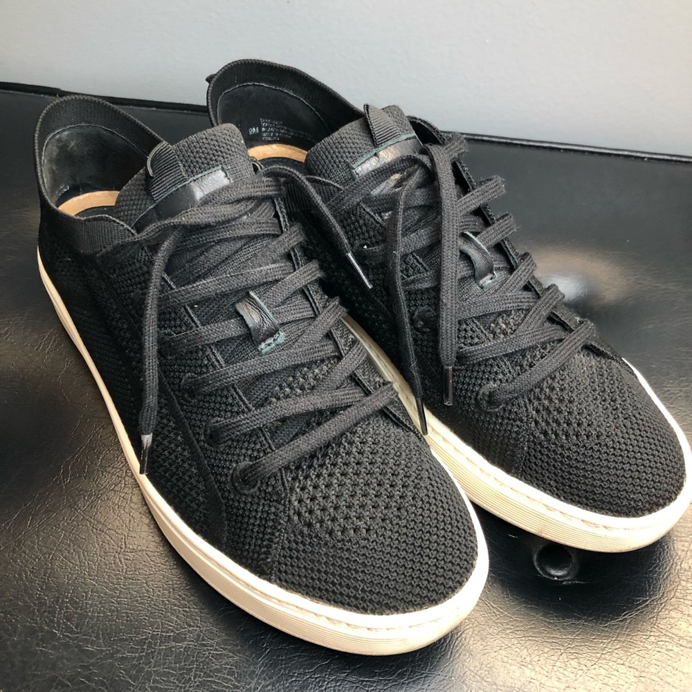Sofft Black Knit Sneaker